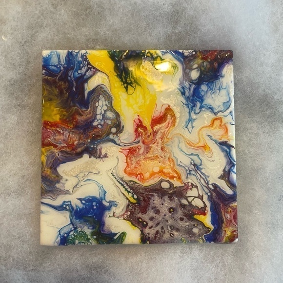 Set of 4 hand painted coasters. Sealed w/resin cork backing acrylic paint - Picture 4 of 6